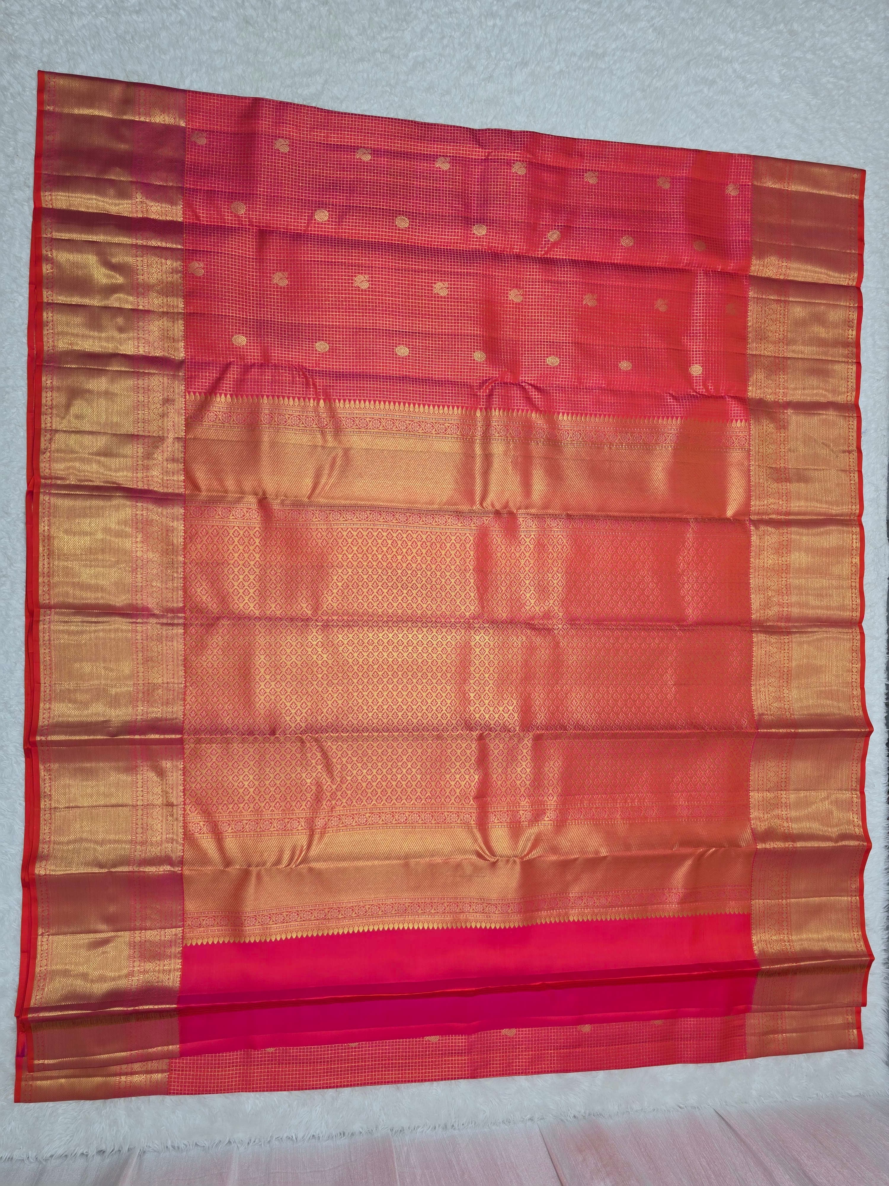 Handloom Pinkred Silk Saree thumbnail 3