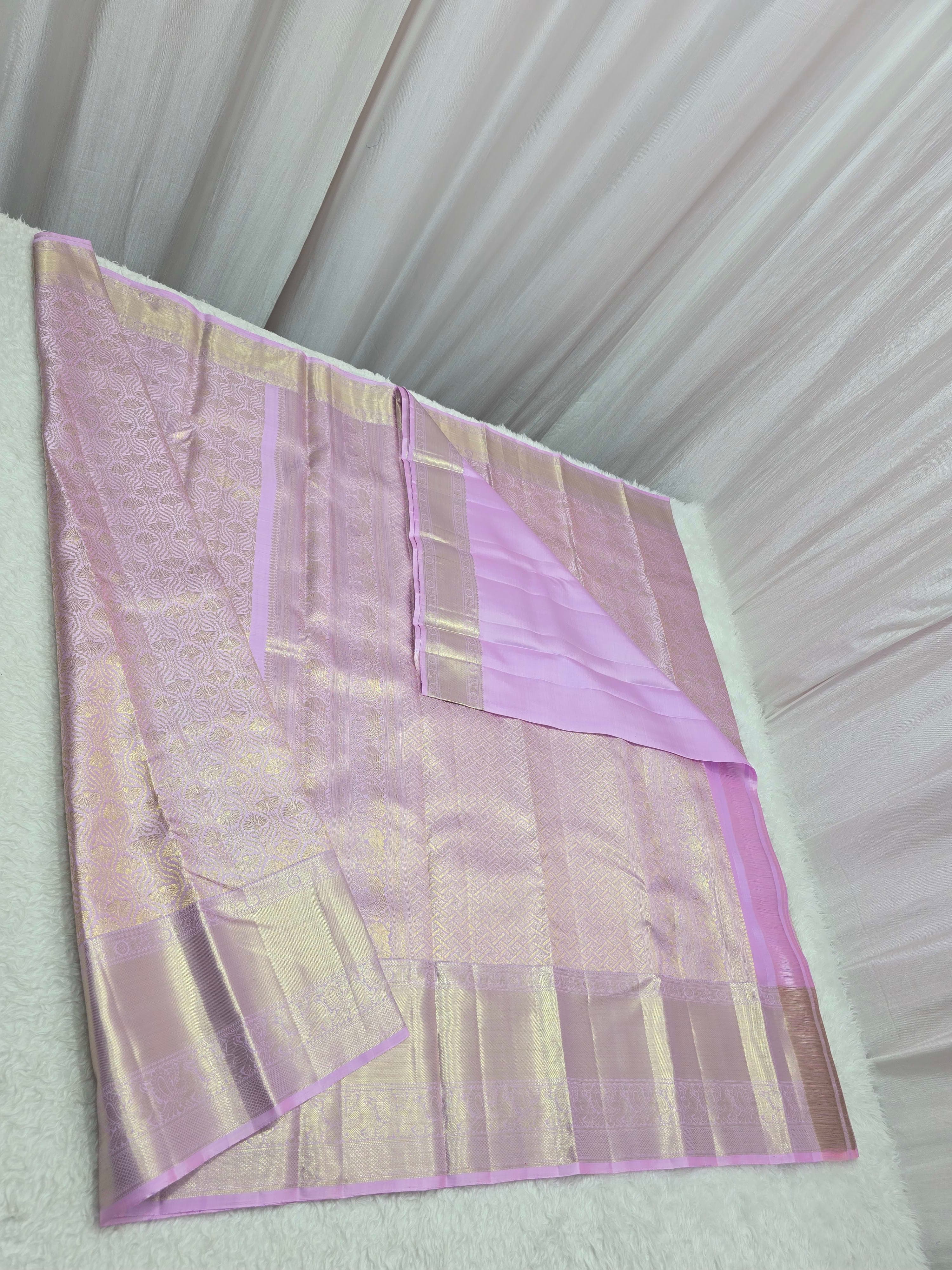 Handloom Light Lavender Silk Saree thumbnail 6