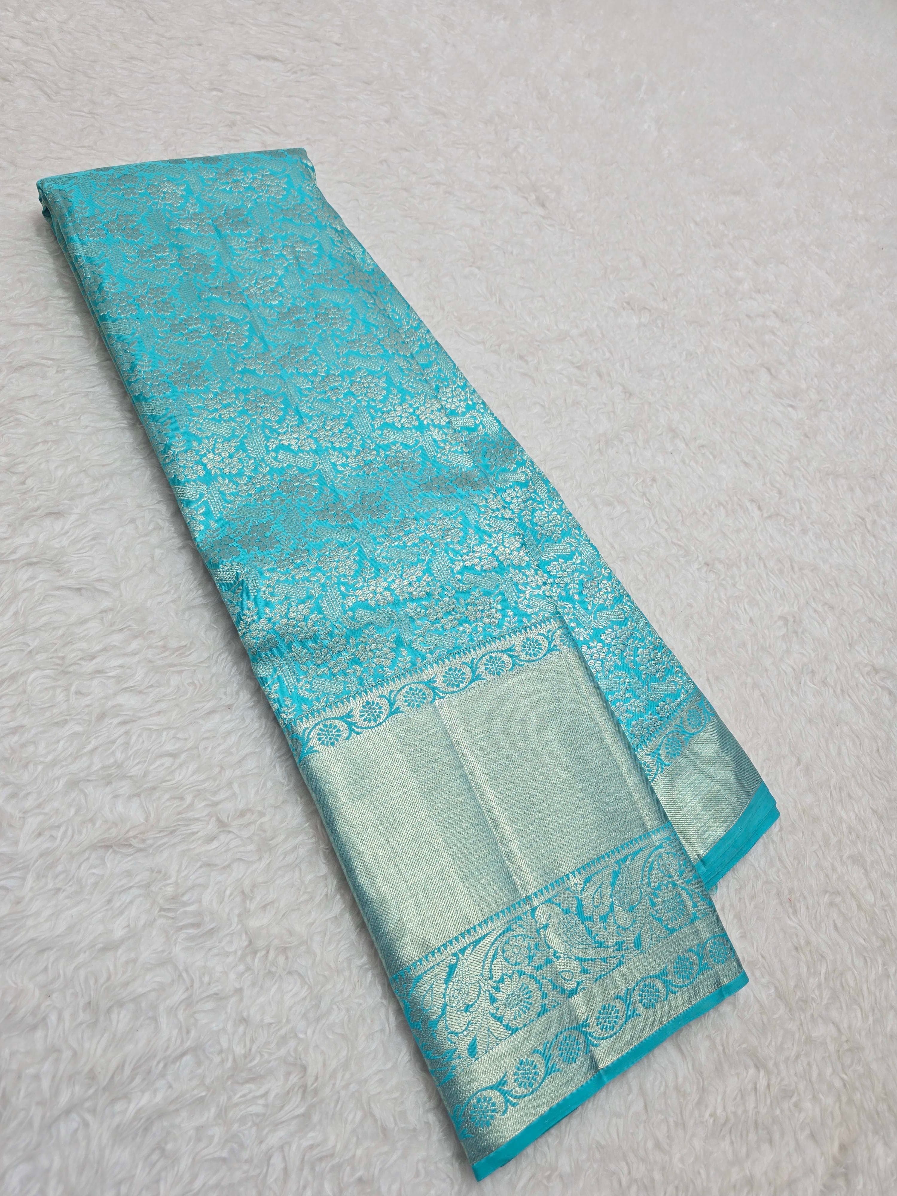 Handloom Rama Green Silk Saree - View 1
