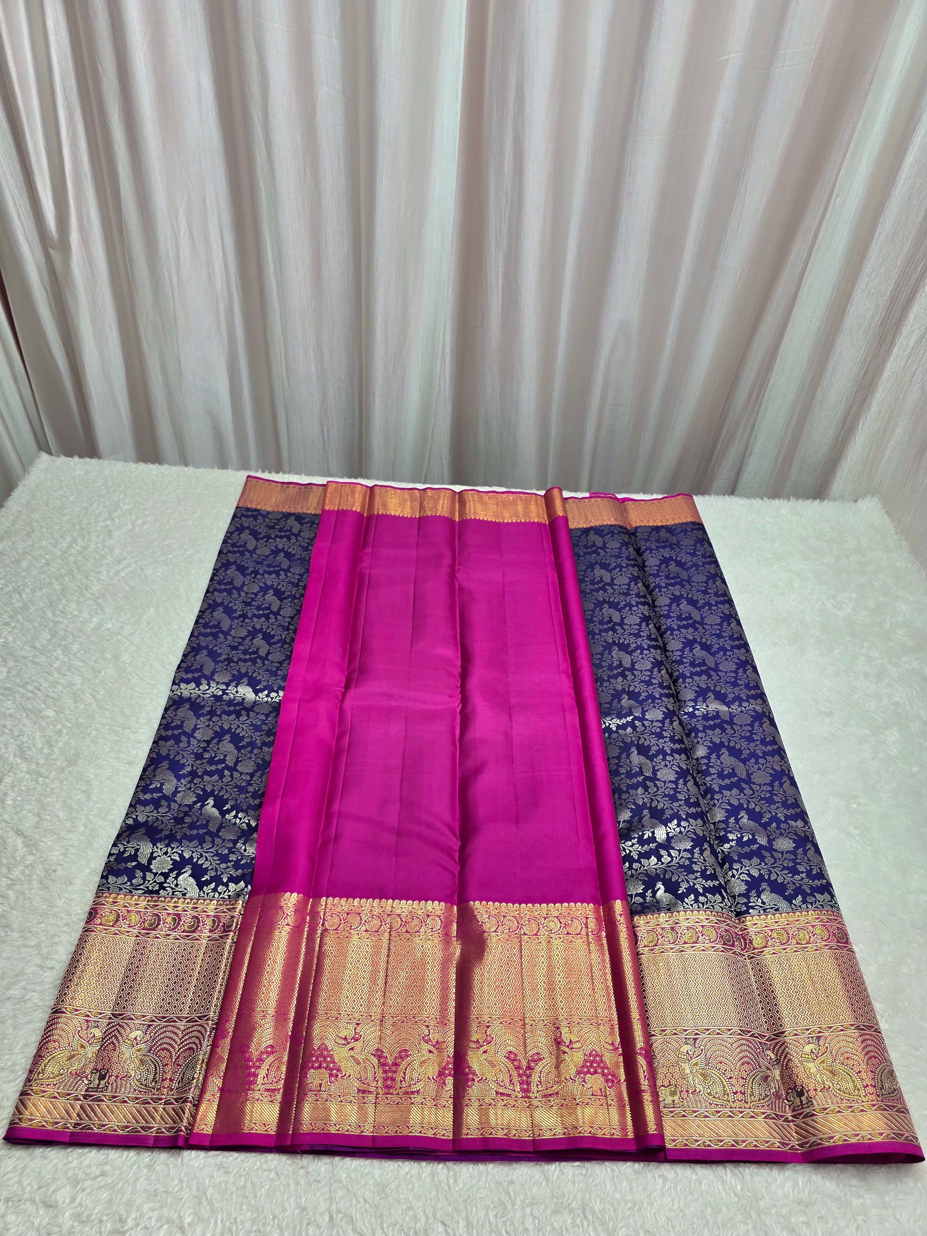 Handloom Navyblue Silk Saree thumbnail 6