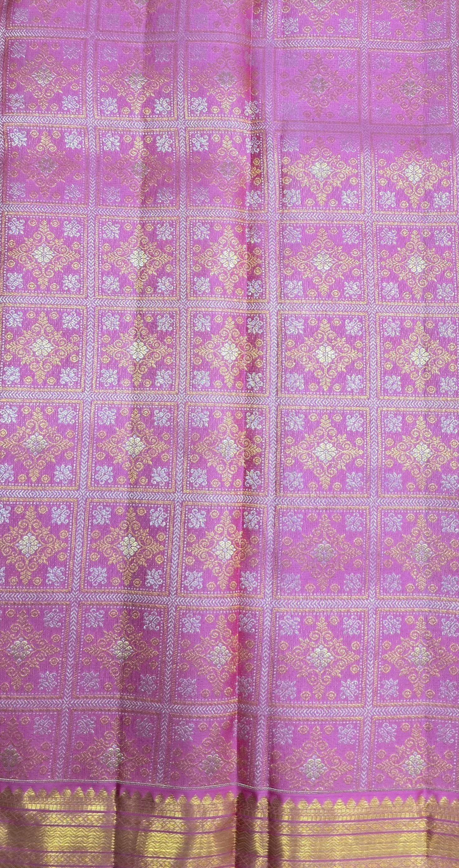 Handloom Baby Pink Silk Saree thumbnail 4