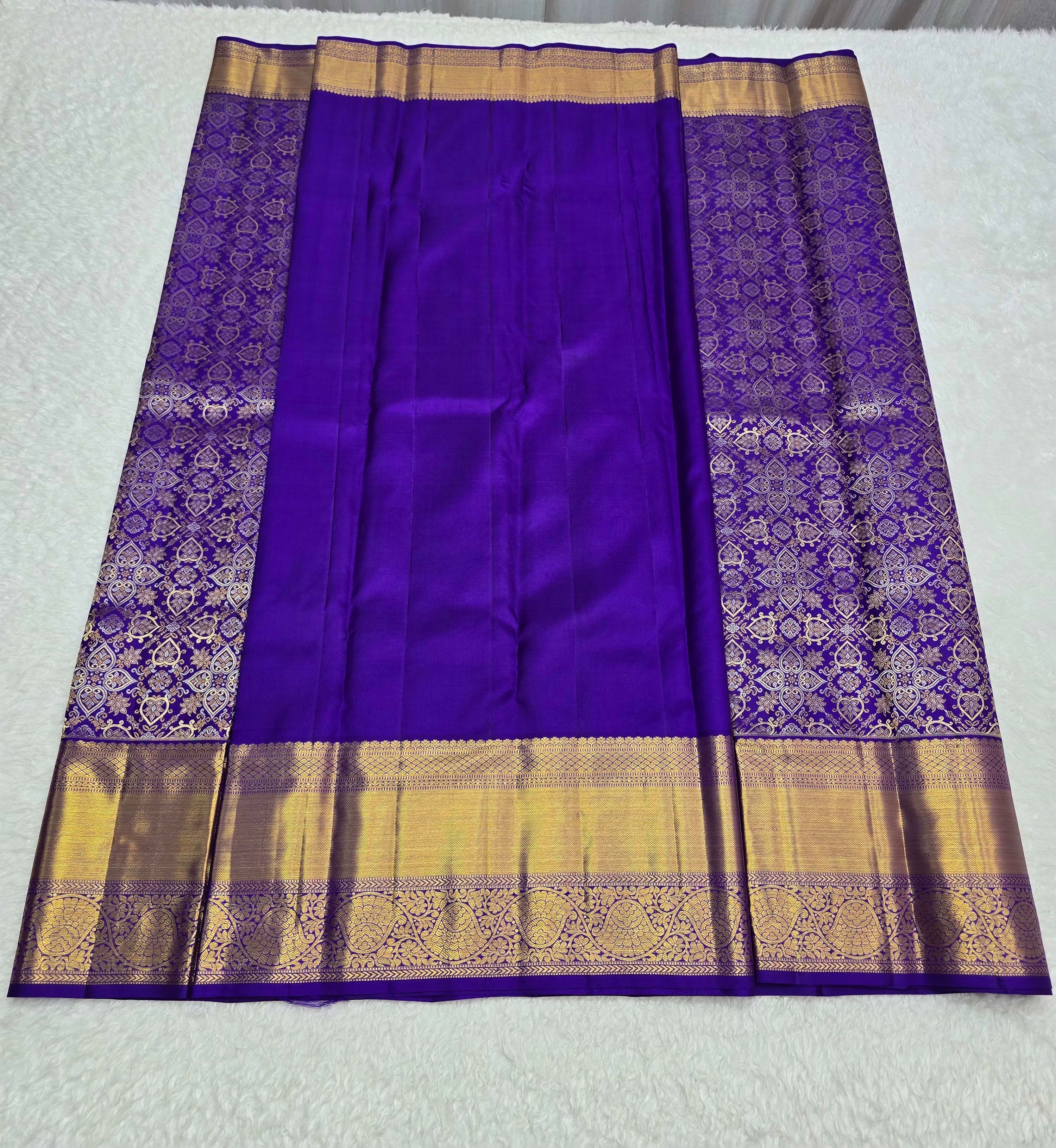 Handloom Voilet Silk Saree thumbnail 5