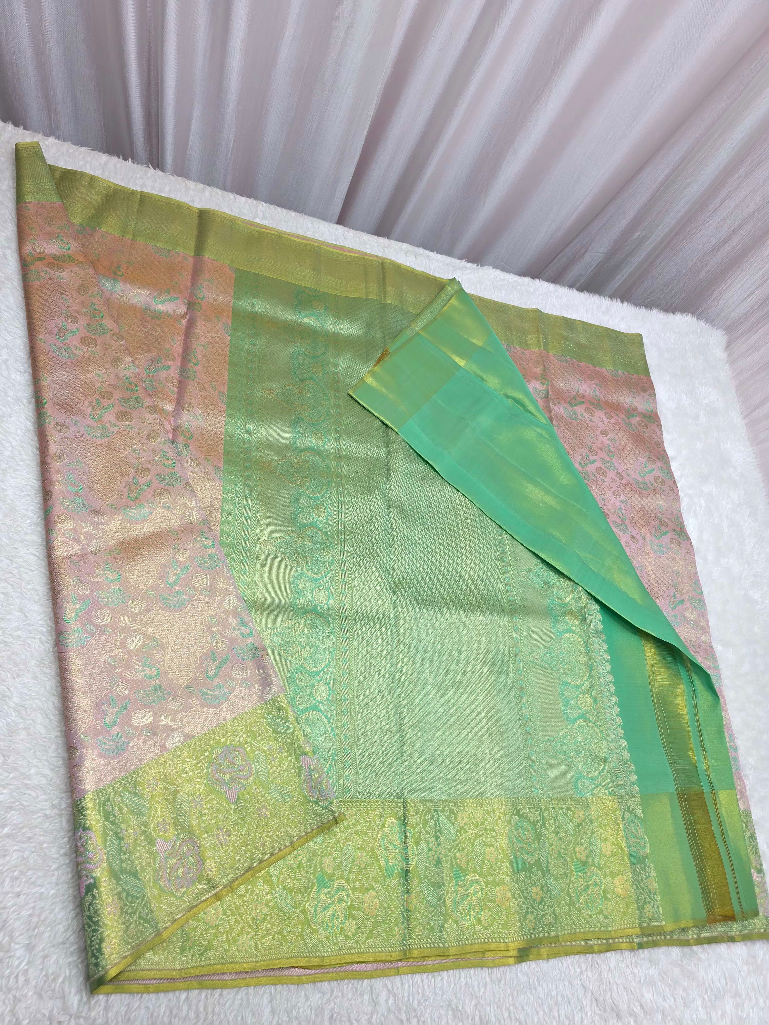 Handloom Peach Pink Silk Saree thumbnail 7