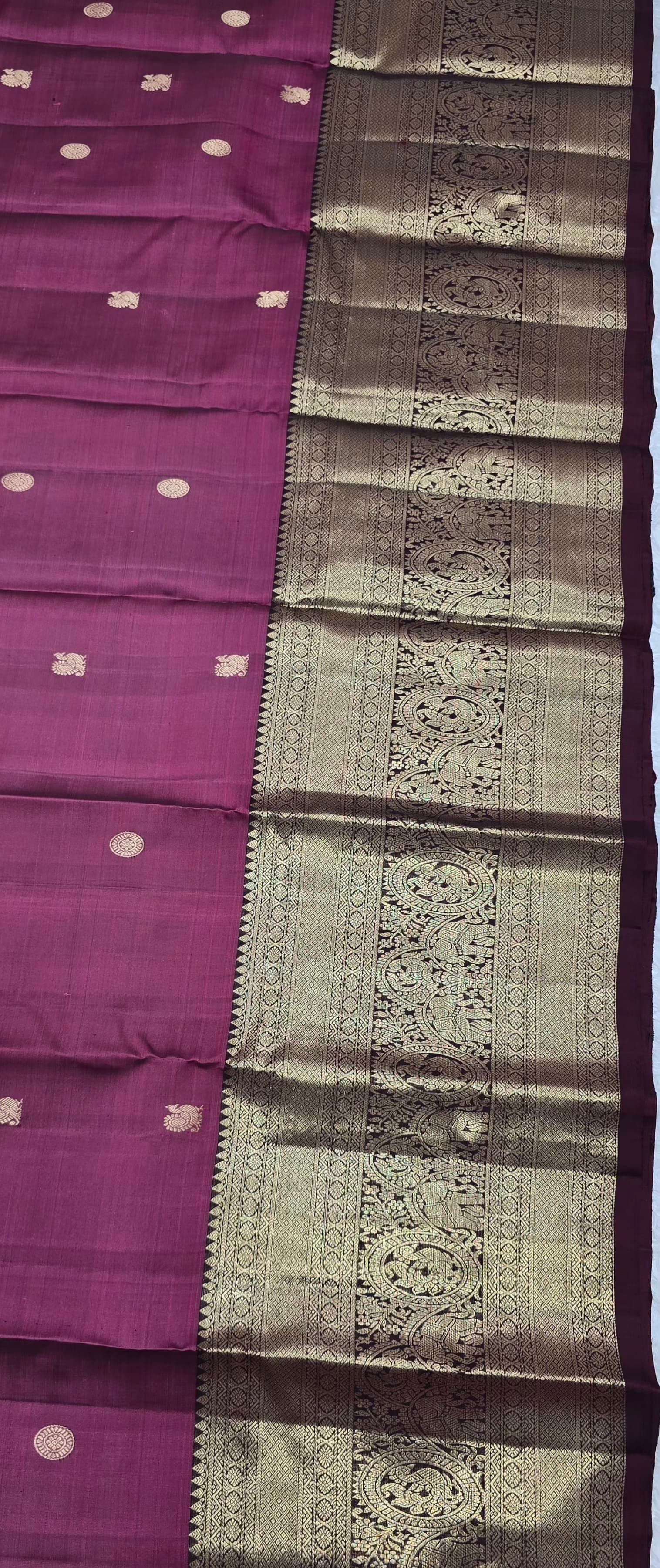Handloom Wine Silk Saree thumbnail 5
