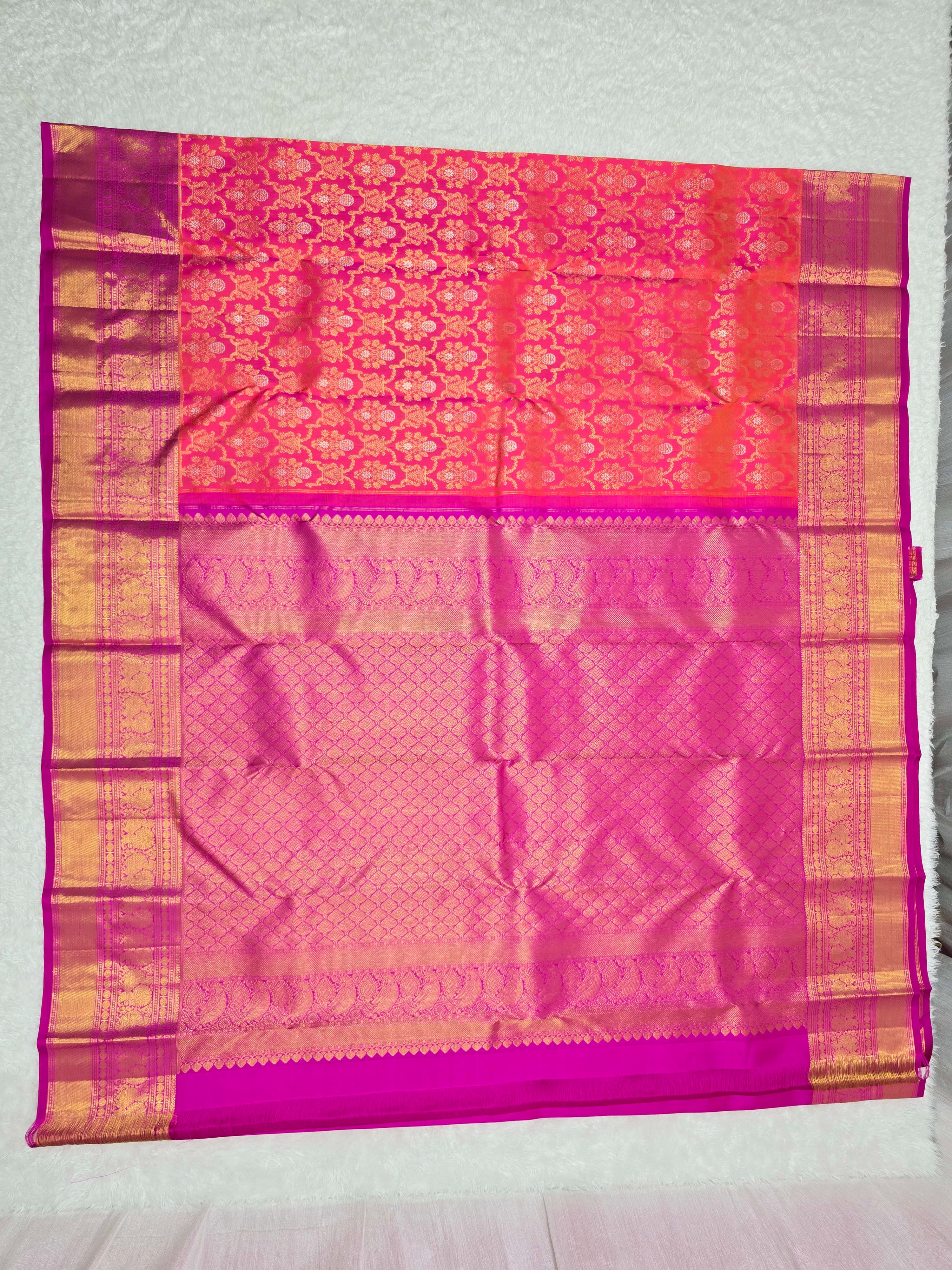 Handloom Red Silk Saree thumbnail 3