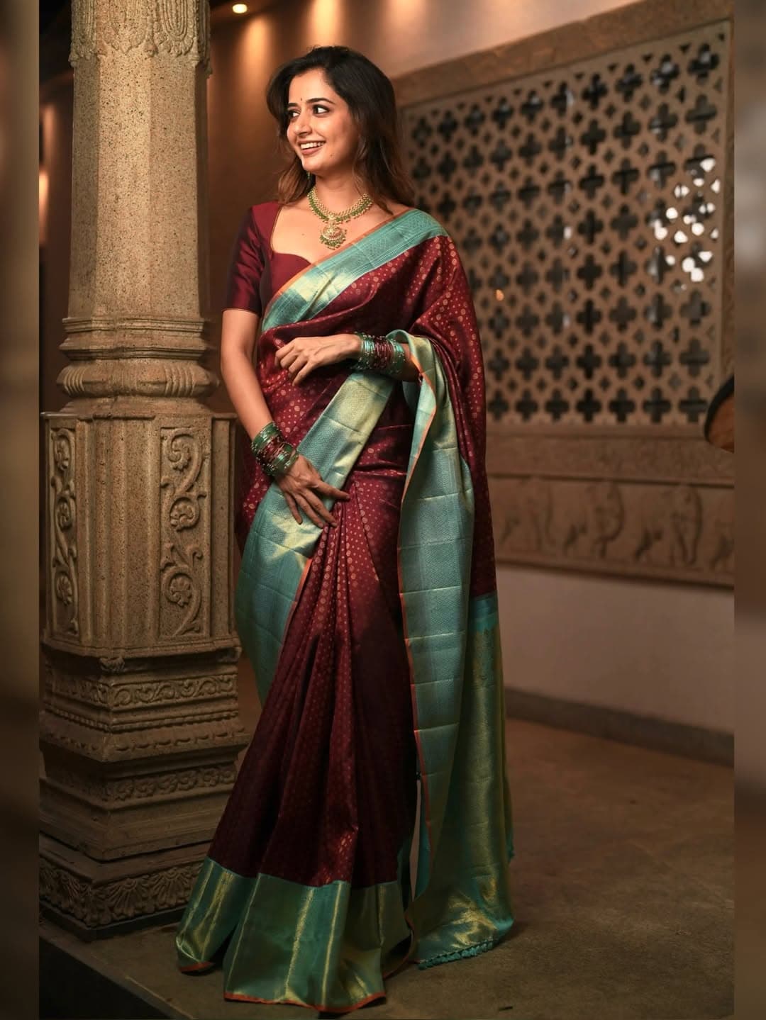 Maroon Green Temple Kanjivaram